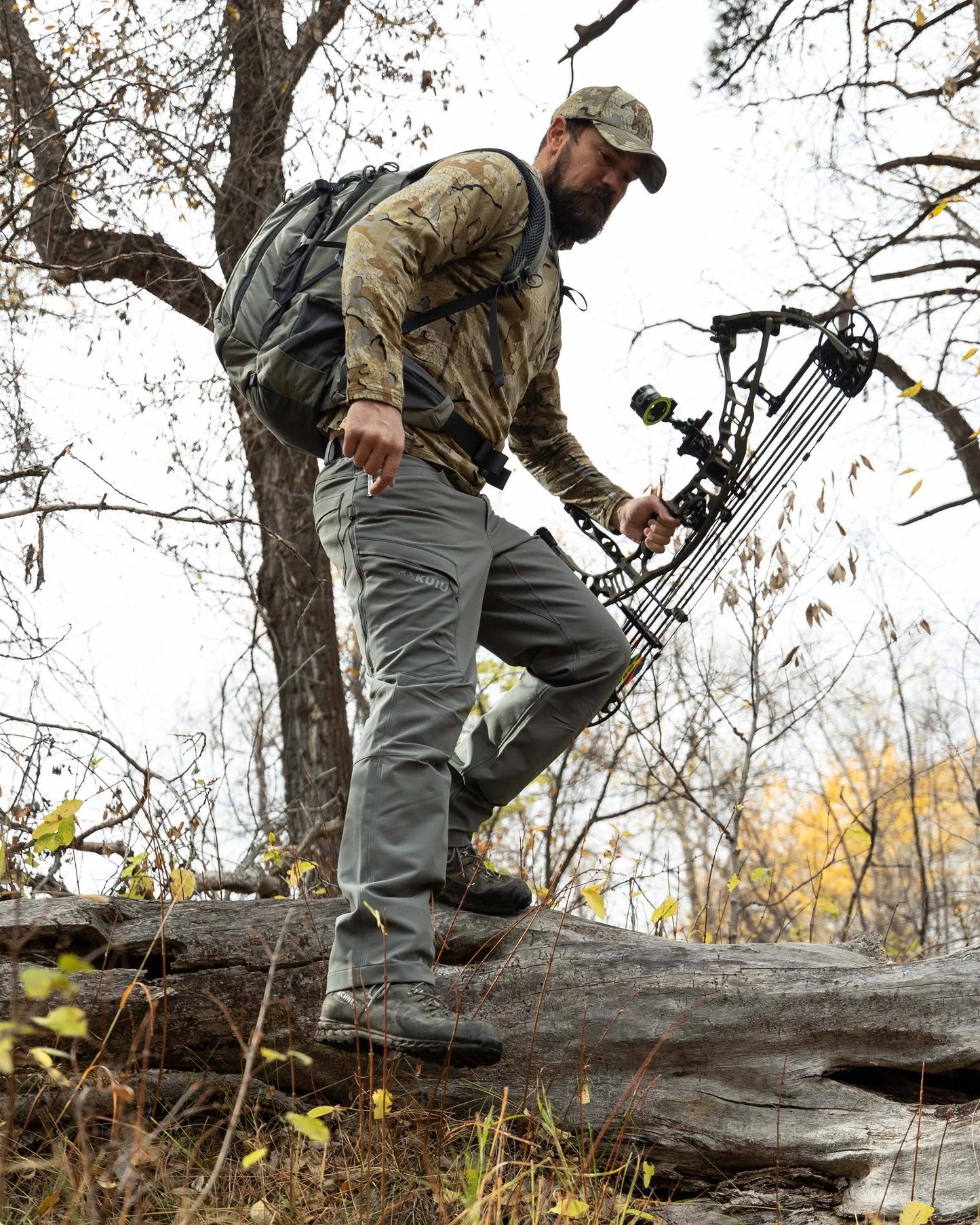 ULTRA Merino 145 Zip-T Hunting Hoodie | Vias