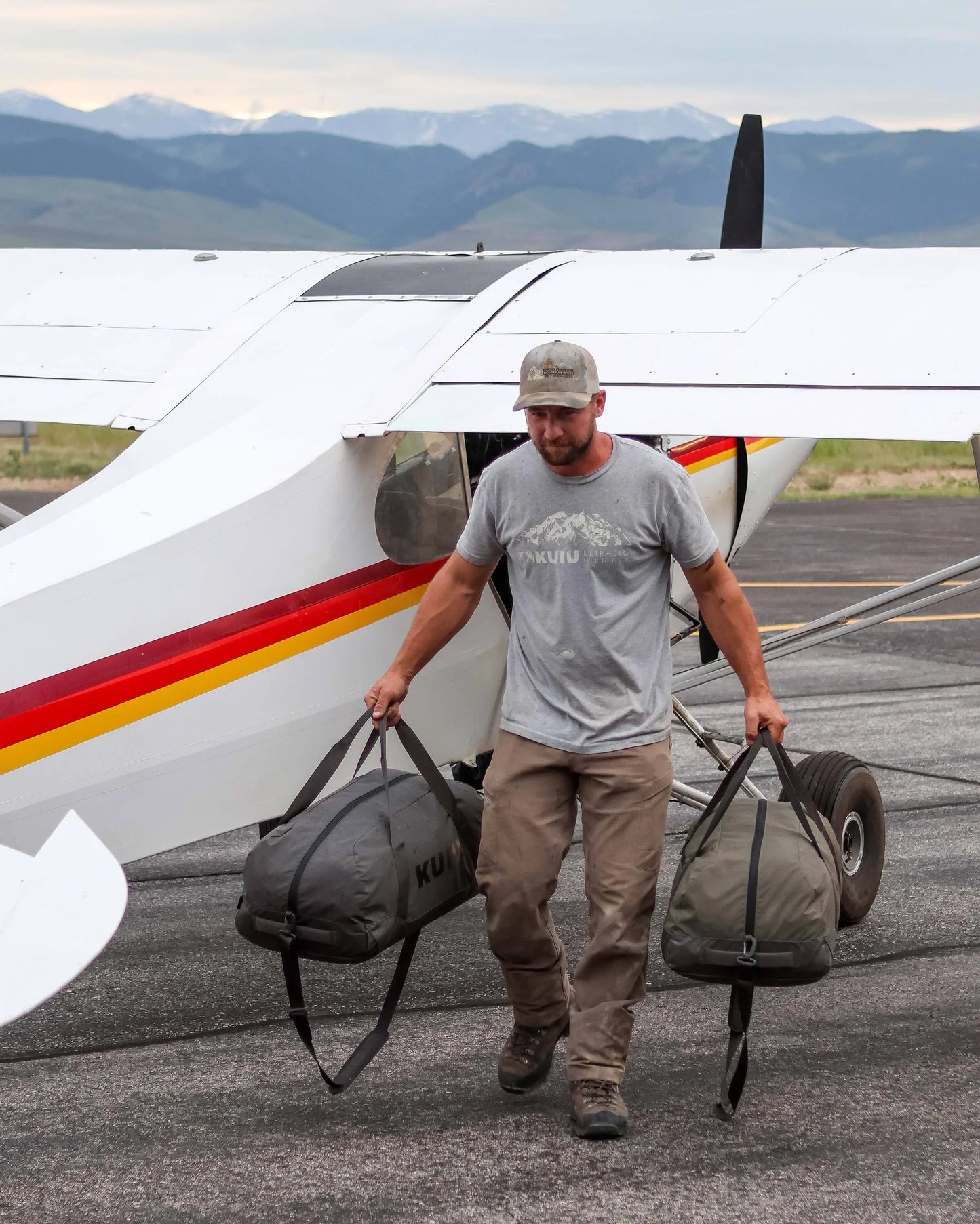 Runway CORDURA® 3000 Duffel | Stone