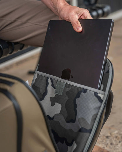 Waypoint Travel Backpack | Black