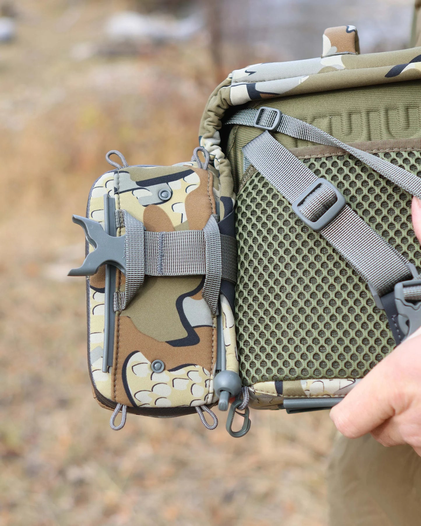 PRO G3 Bino Harness Accessory Pocket | Ash