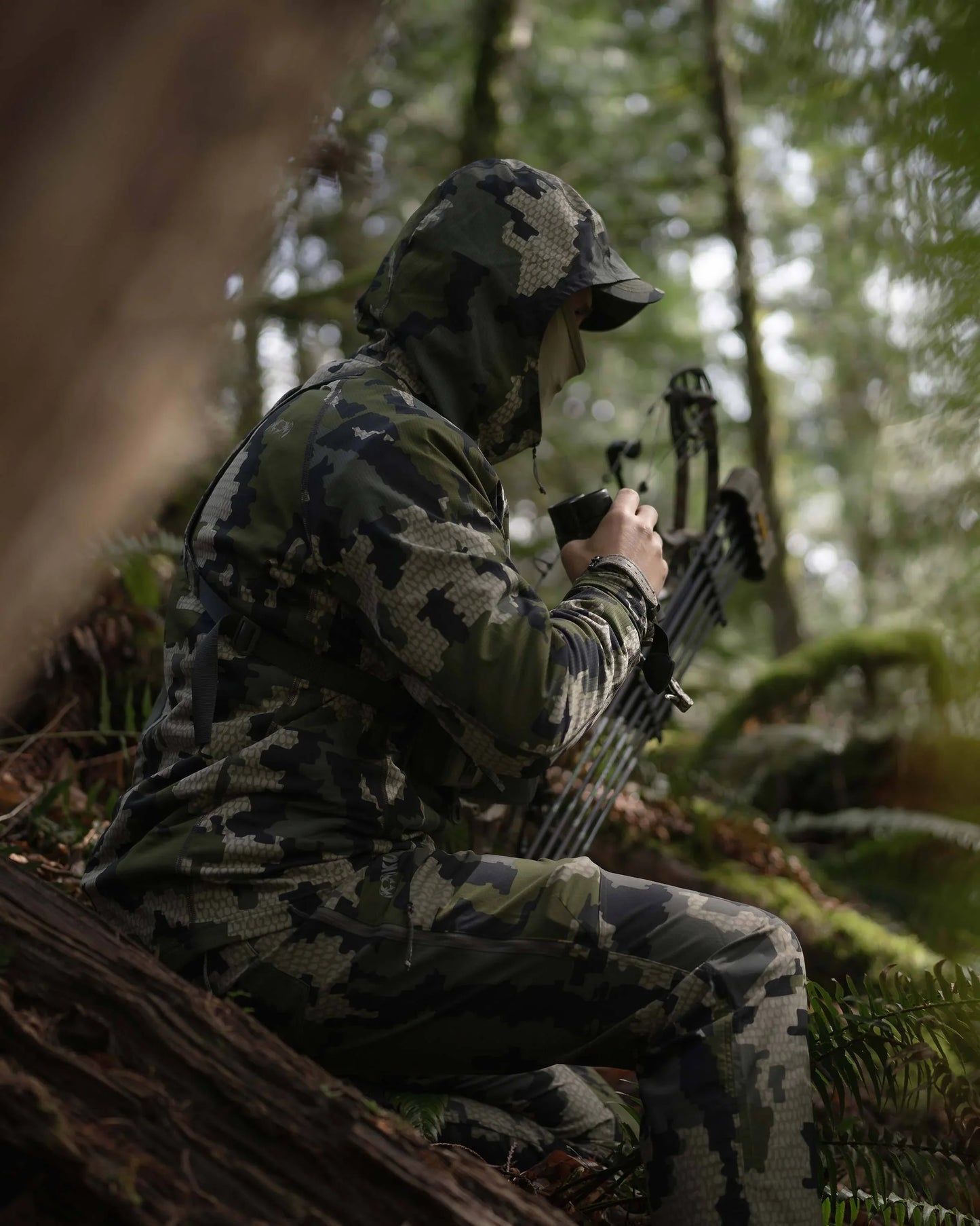 Tiburon Hybrid Hoodie | Khaki