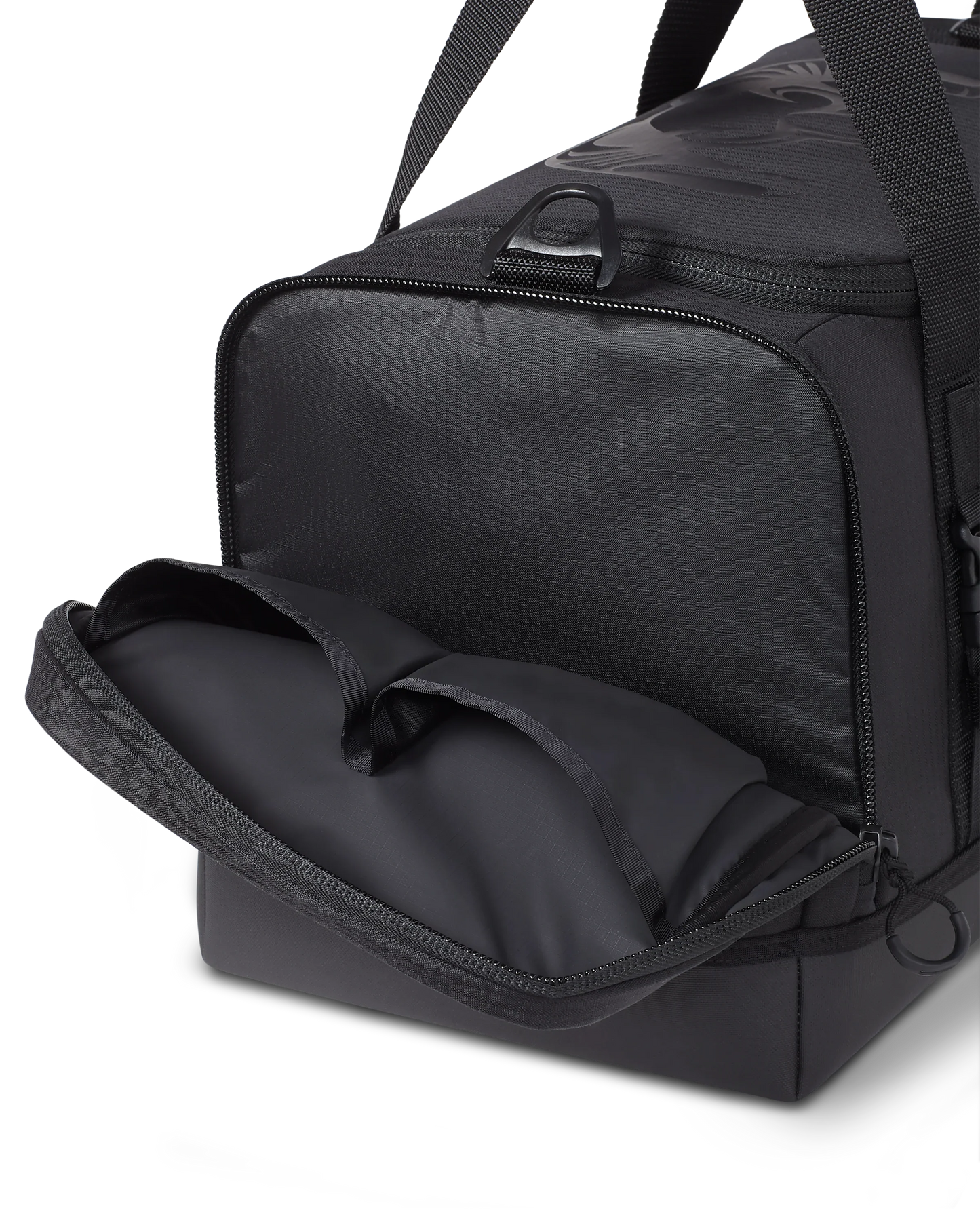 Distance Duffel | Black
